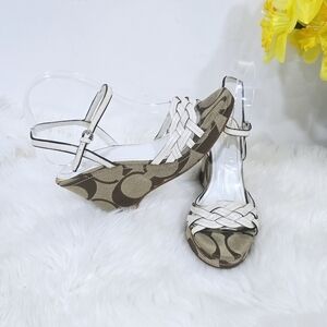 Coach Dottie PlatformSandals Cream LeatherWedge Shoe Women's Size 9 B